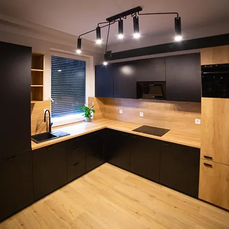 Studio La Palma Garbary 32 Poznań